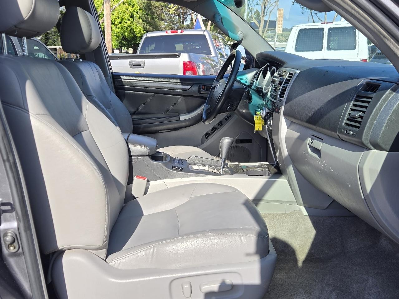 Toyota 4Runner  2005