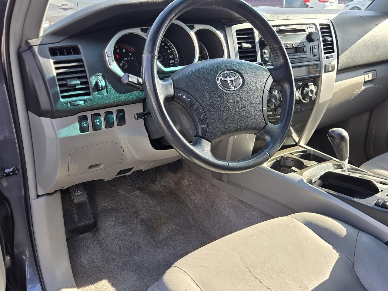 Toyota 4Runner  2005