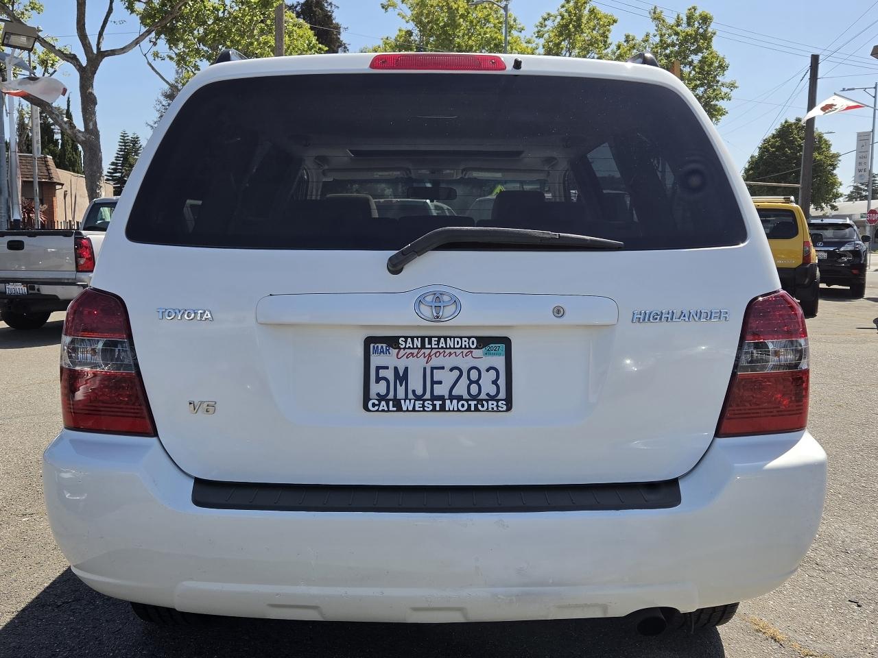 Toyota Highlander  2005