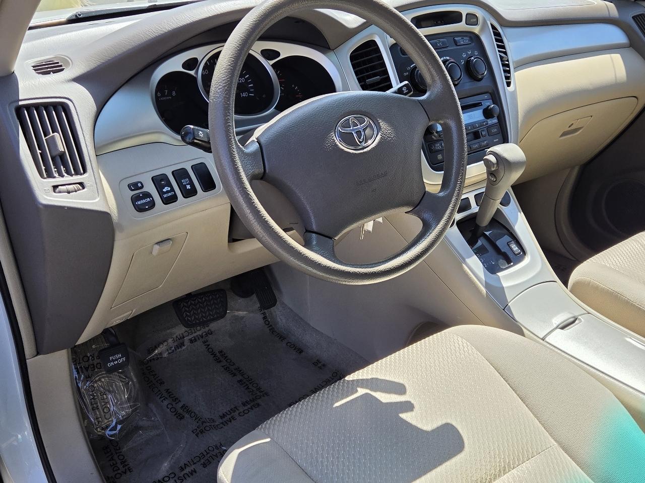 Toyota Highlander  2005