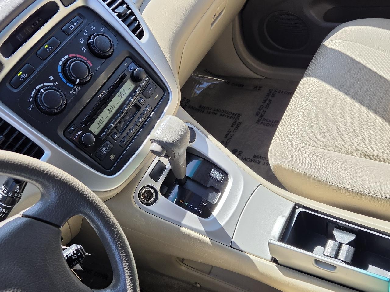 Toyota Highlander  2005