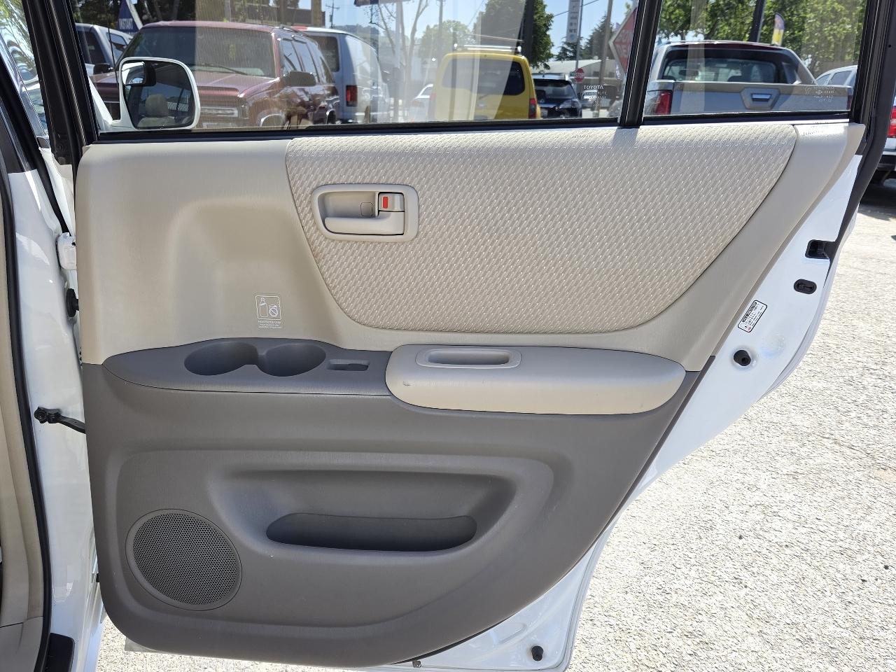 Toyota Highlander  2005