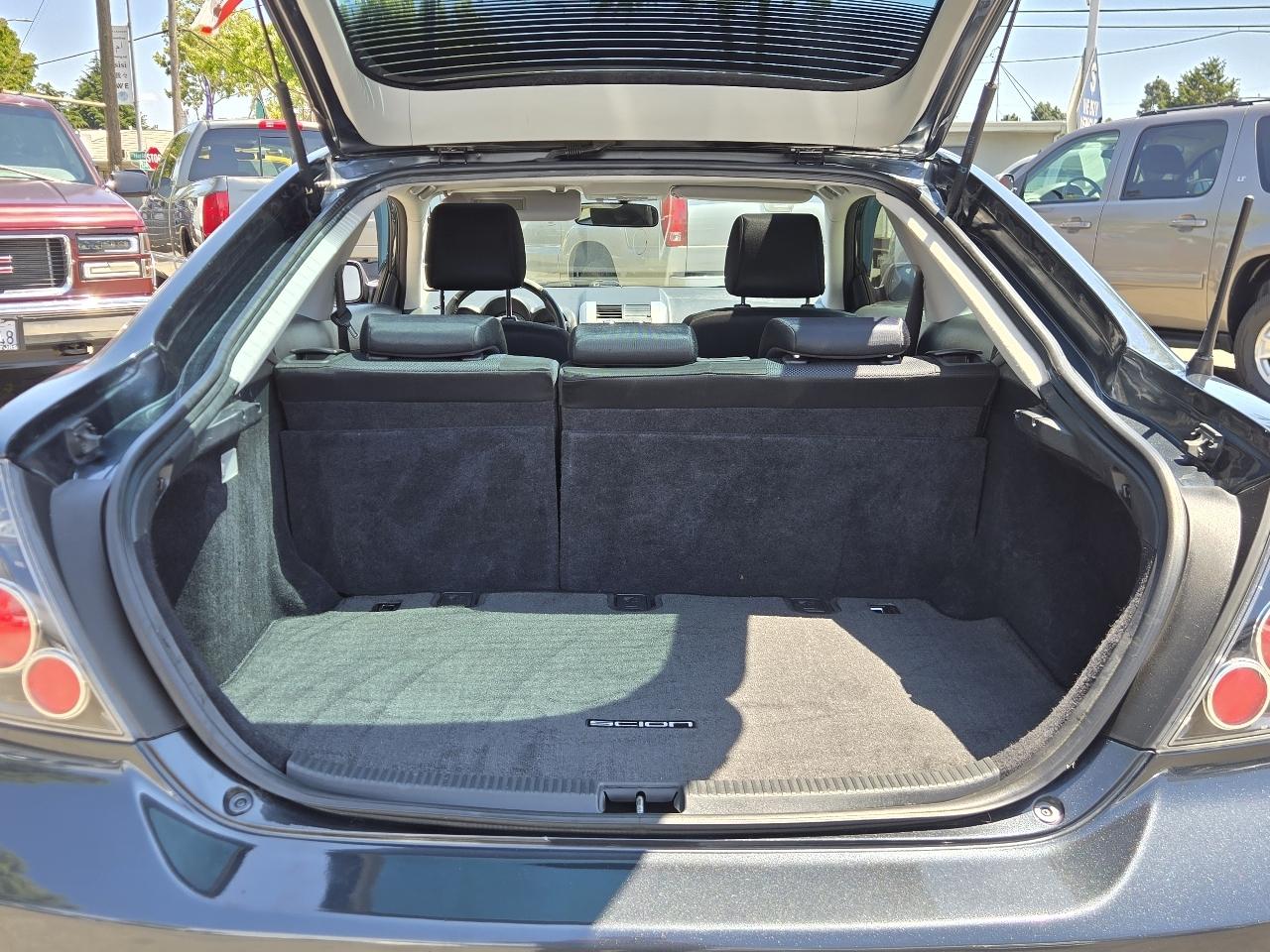 Scion tC  2010