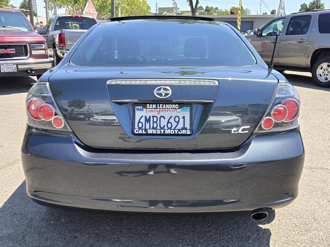 Scion tC  2010