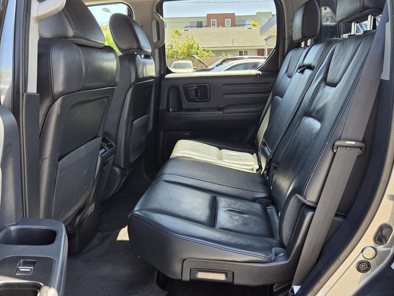 Honda Ridgeline  2012
