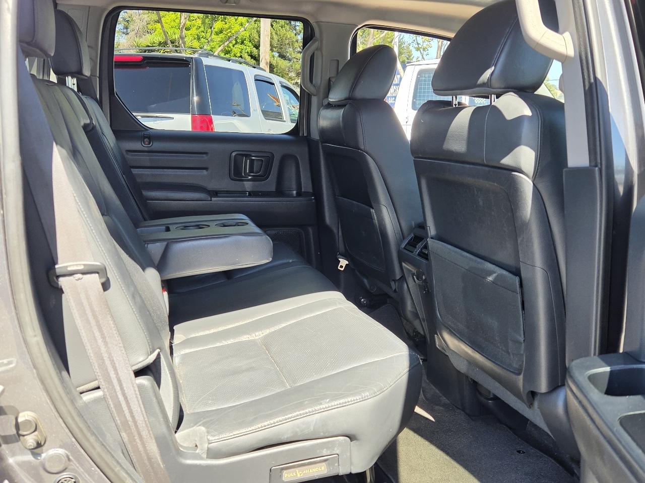 Honda Ridgeline  2012