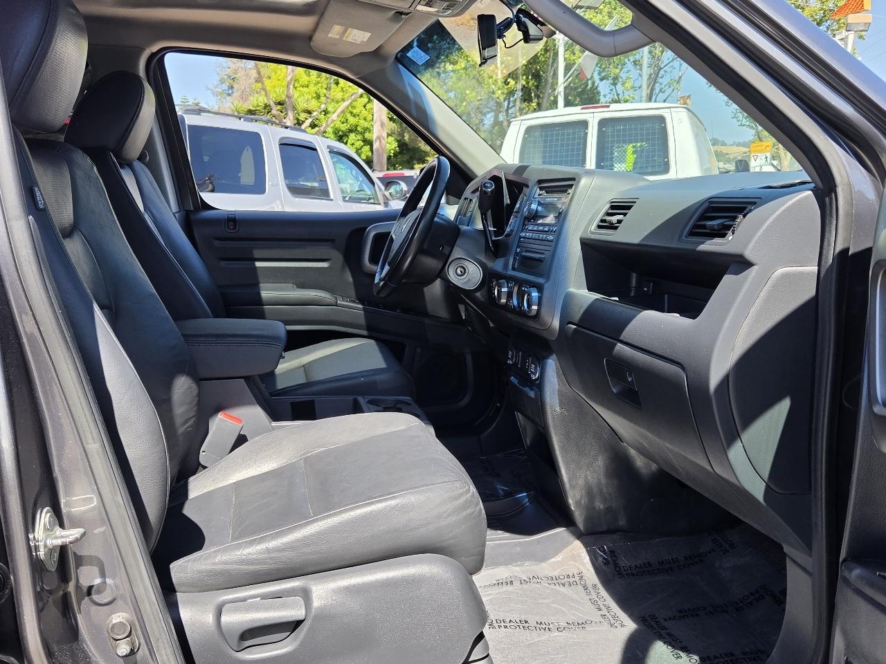Honda Ridgeline  2012