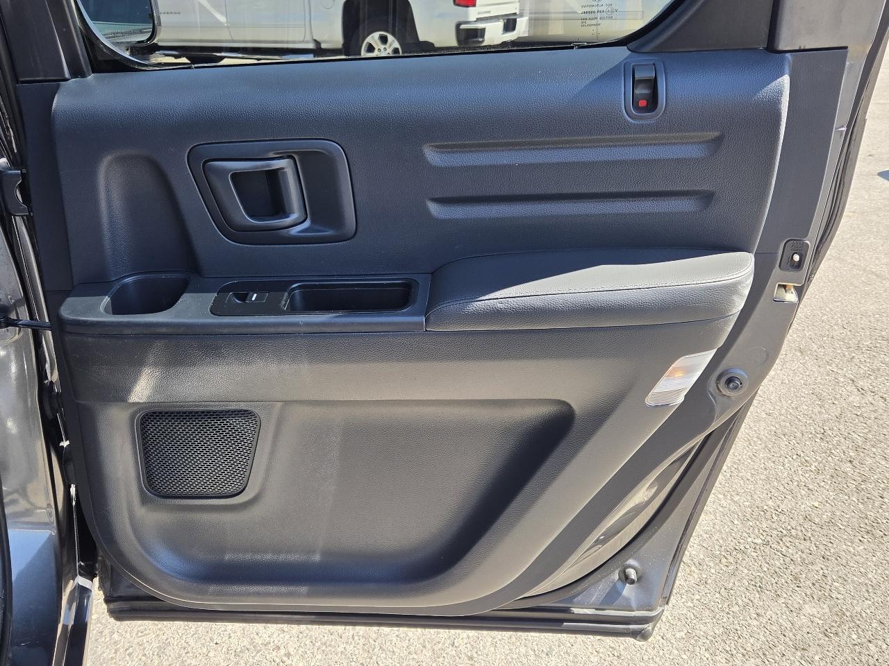 Honda Ridgeline  2012