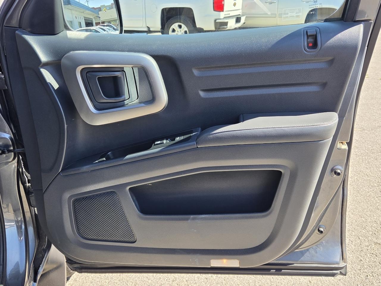 Honda Ridgeline  2012