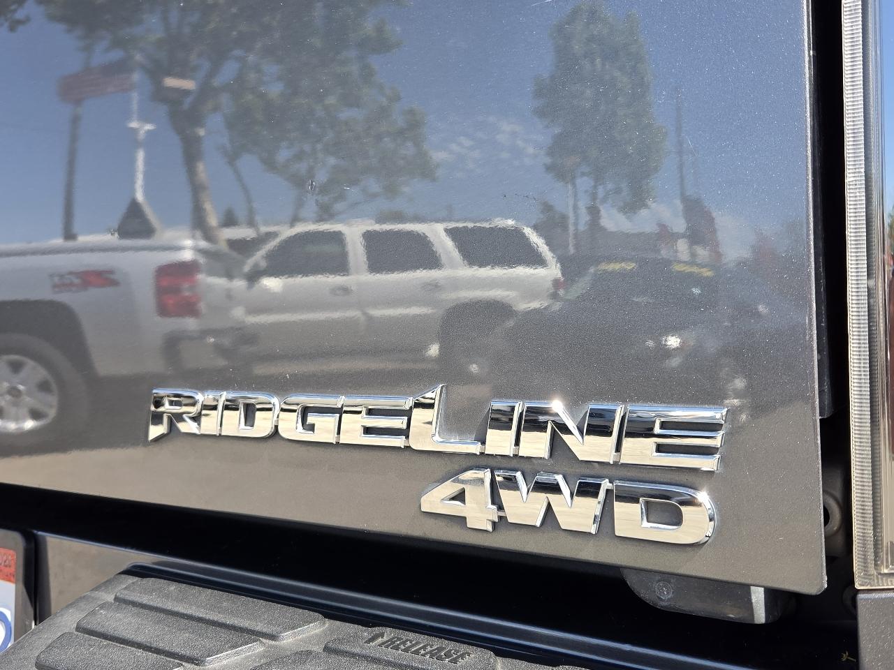Honda Ridgeline  2012