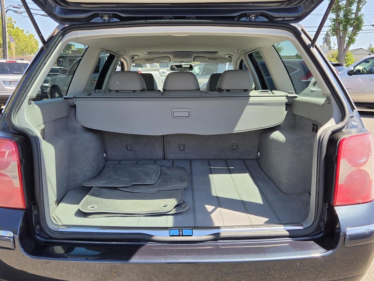 Volkswagen Passat Wagon  2005