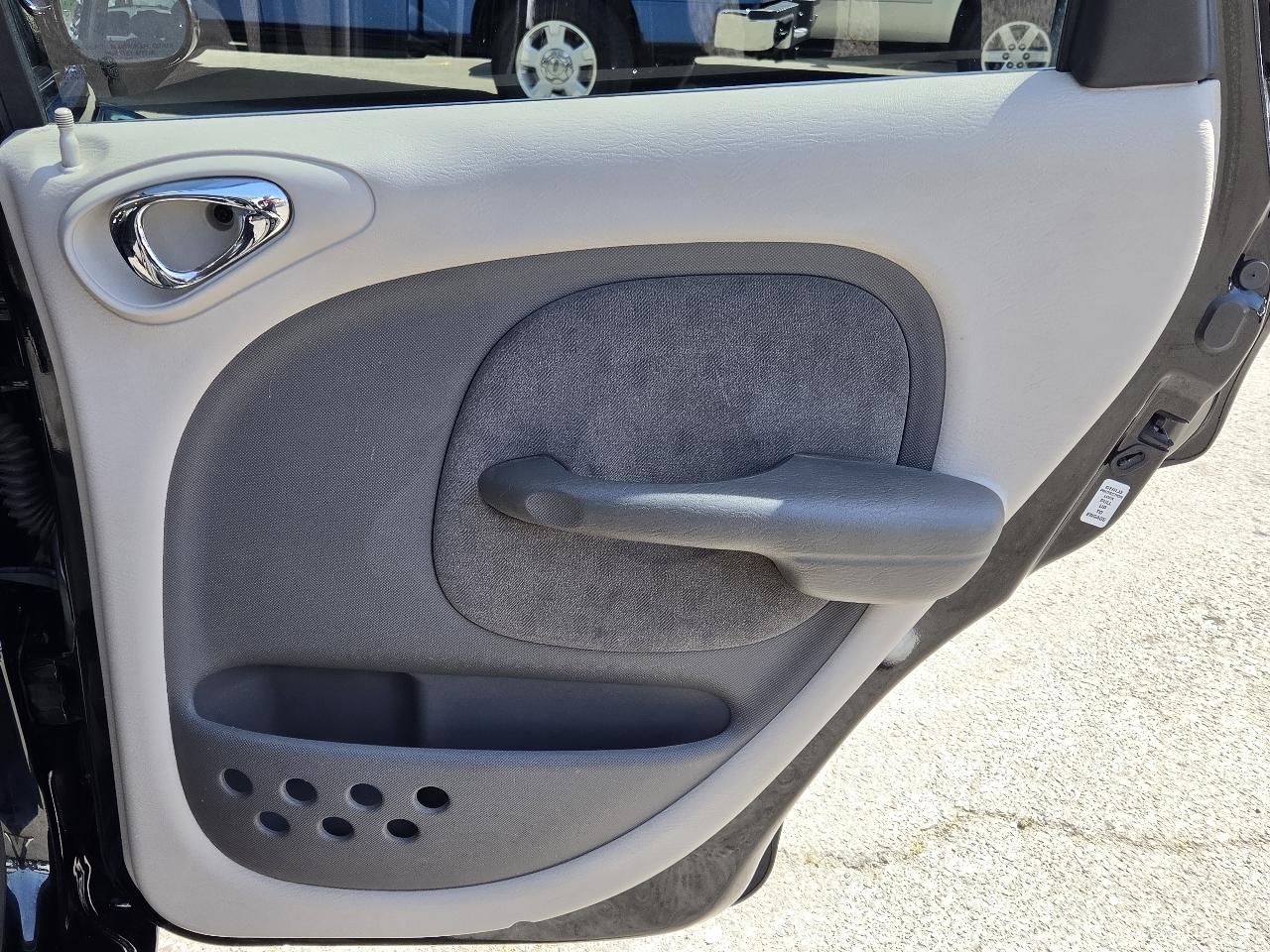 Chrysler PT Cruiser  2001
