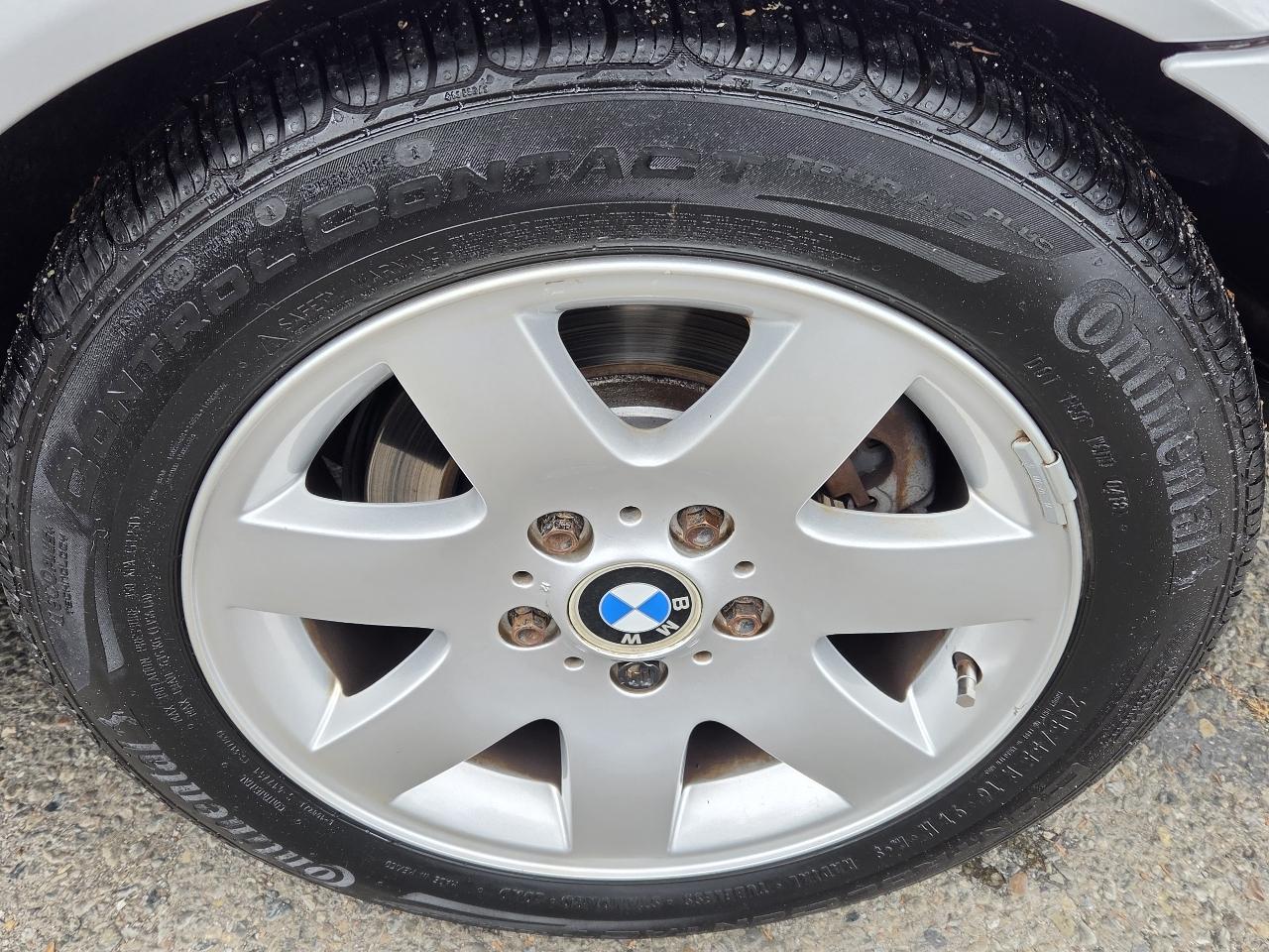 BMW 3 Series  2002