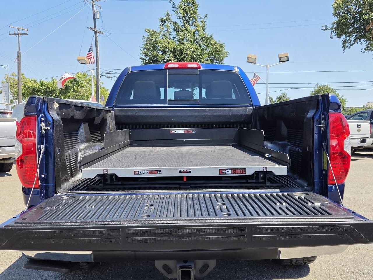 Toyota Tundra  2014
