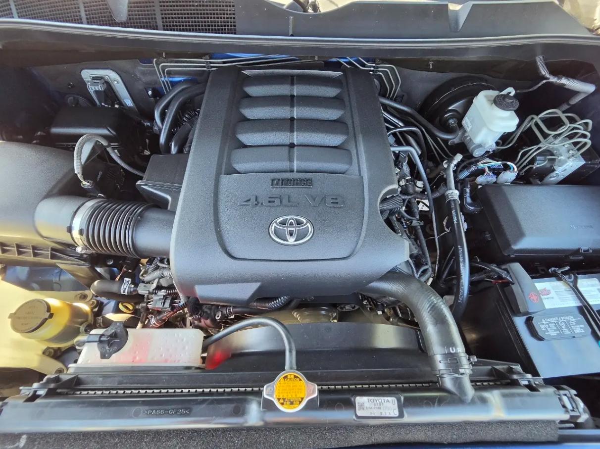 Toyota Tundra  2014