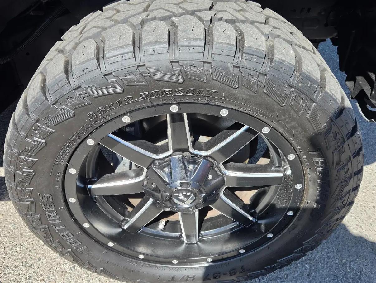 Toyota Tundra  2014