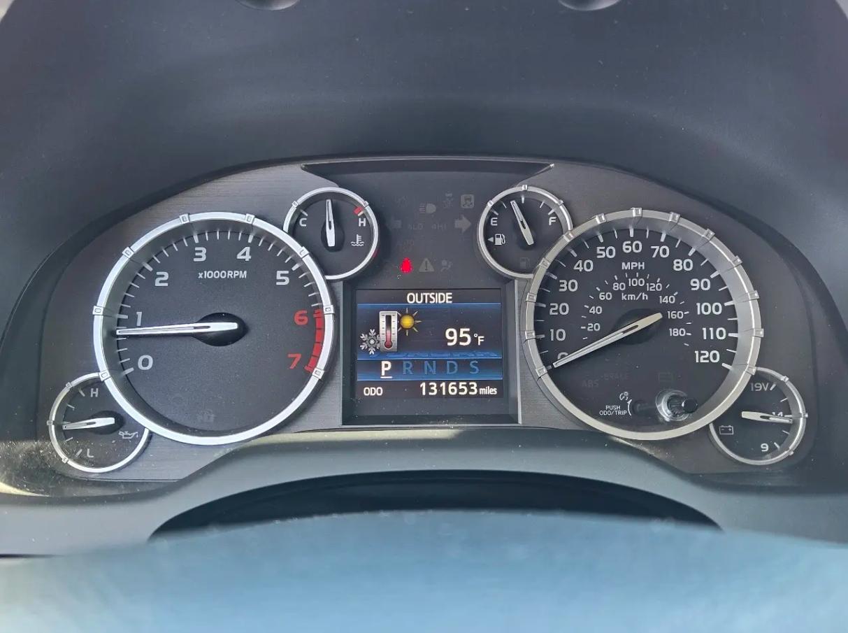 Toyota Tundra  2014