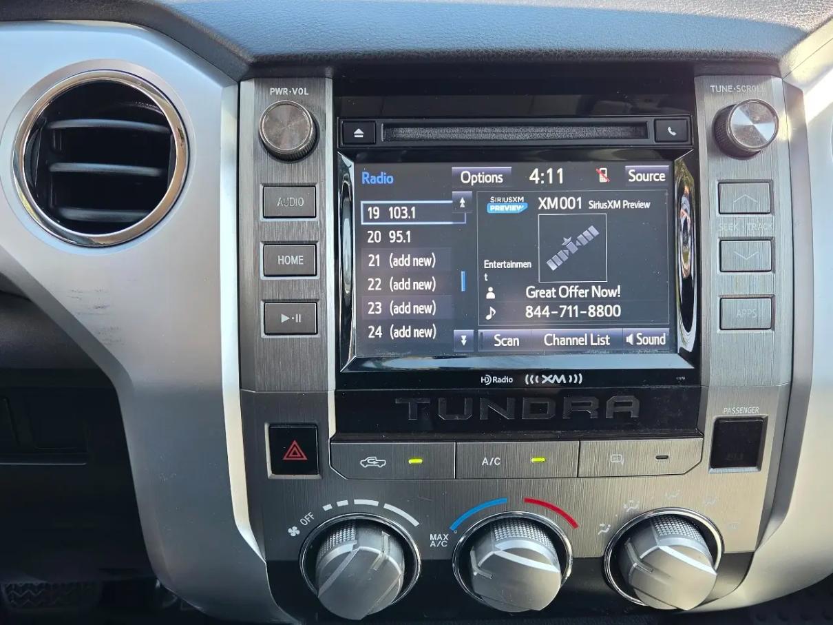 Toyota Tundra  2014