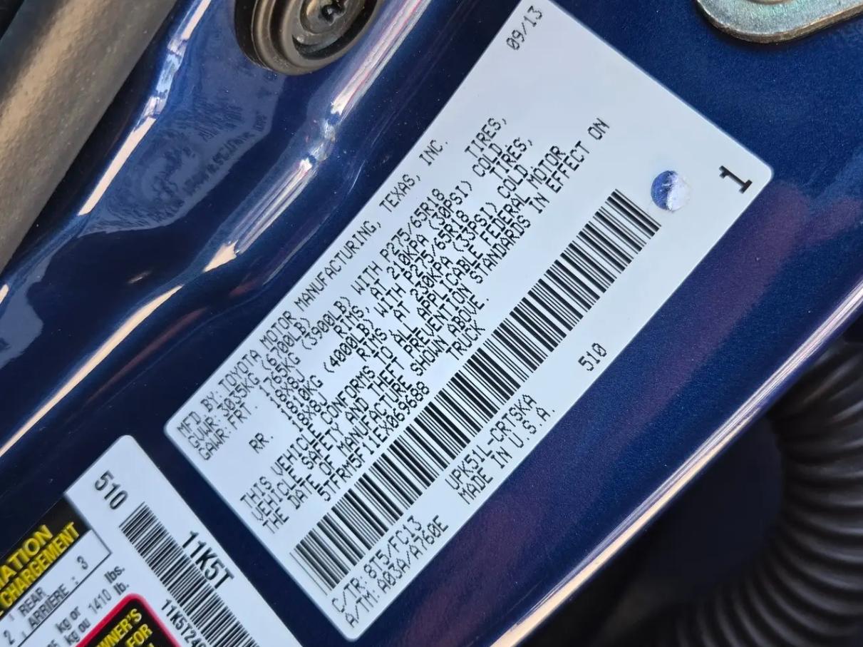 Toyota Tundra  2014