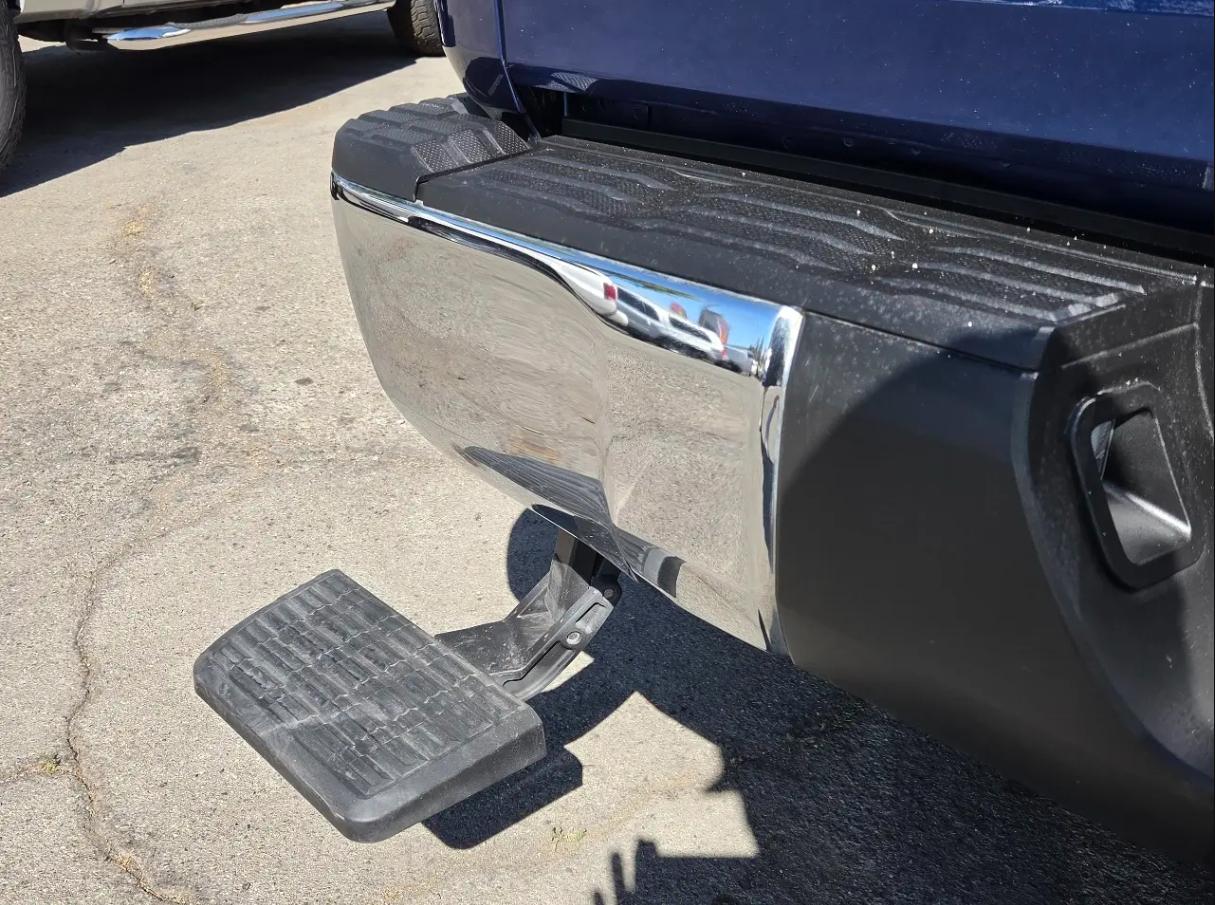 Toyota Tundra  2014
