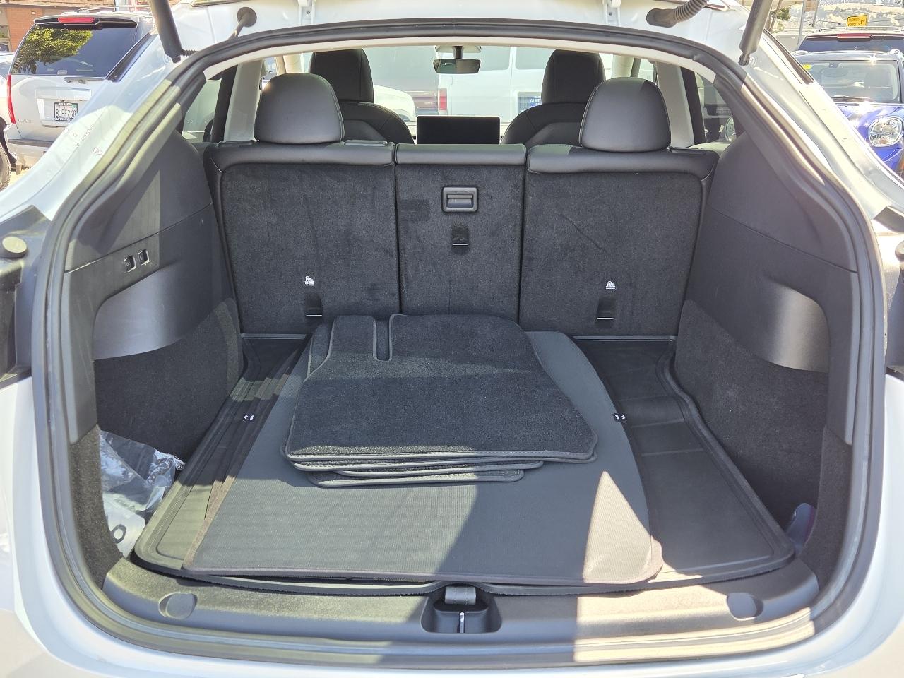 Tesla Model Y  2022