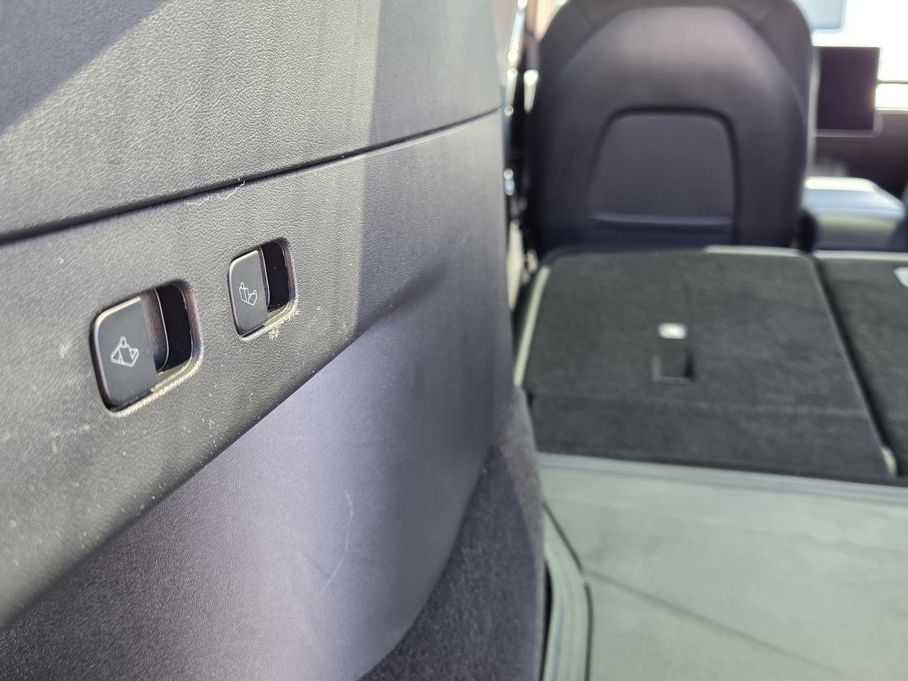 Tesla Model Y  2022
