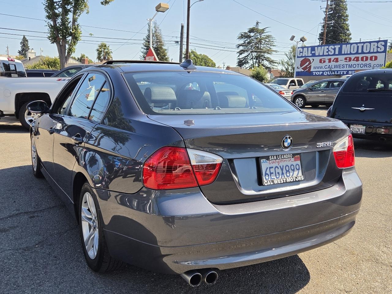 BMW 3 Series  2008