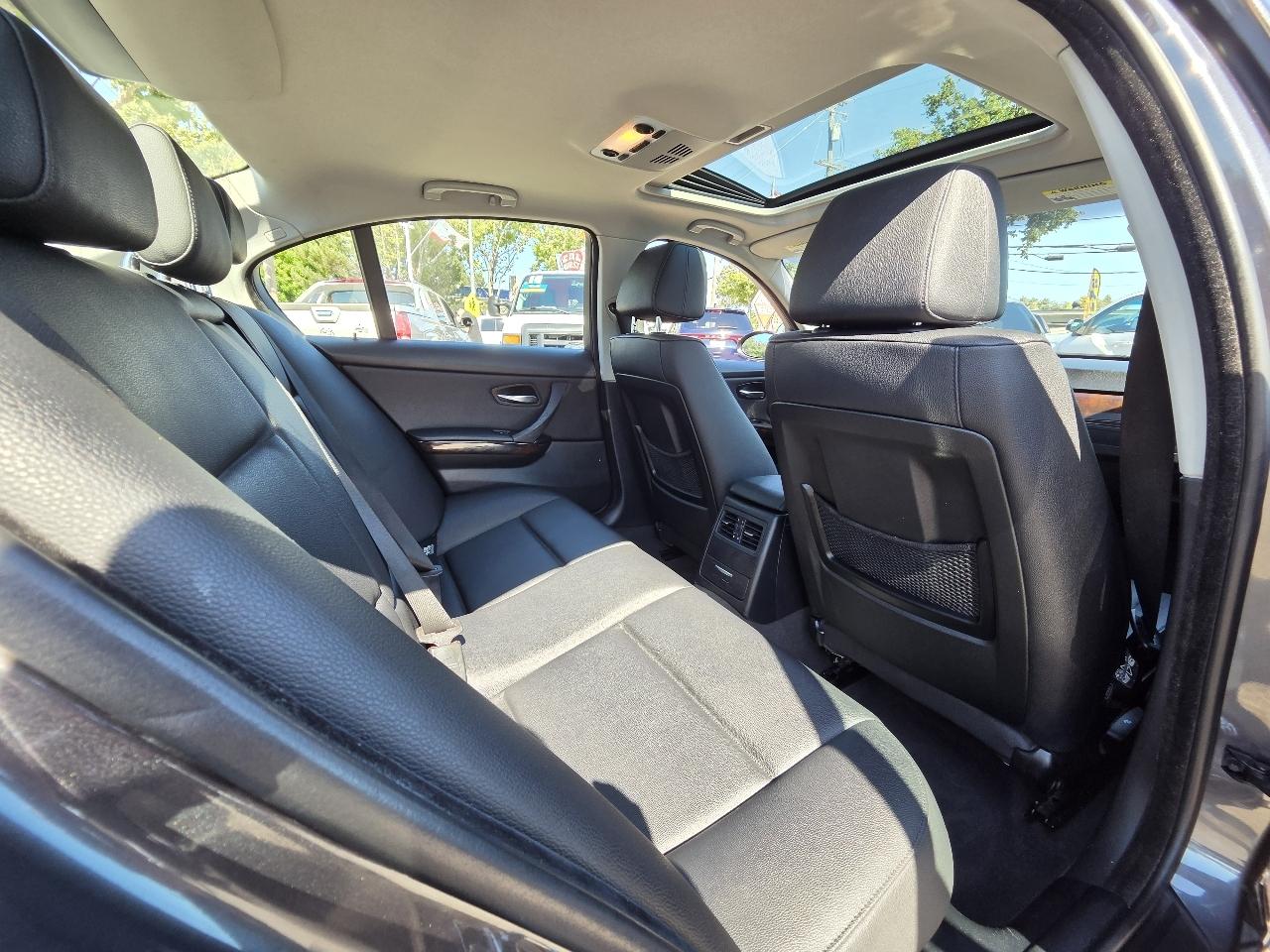 BMW 3 Series  2008