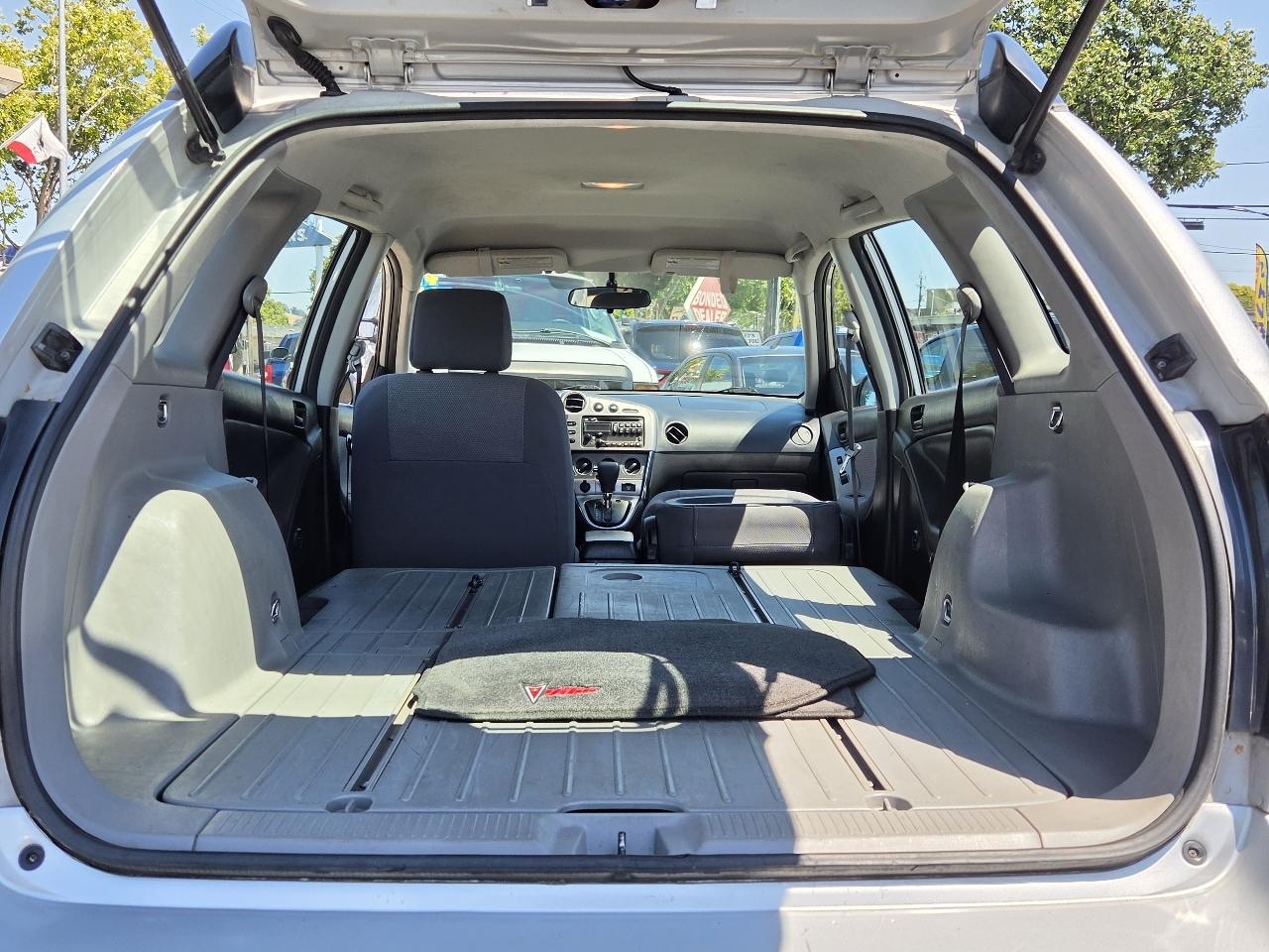 Pontiac Vibe  2005