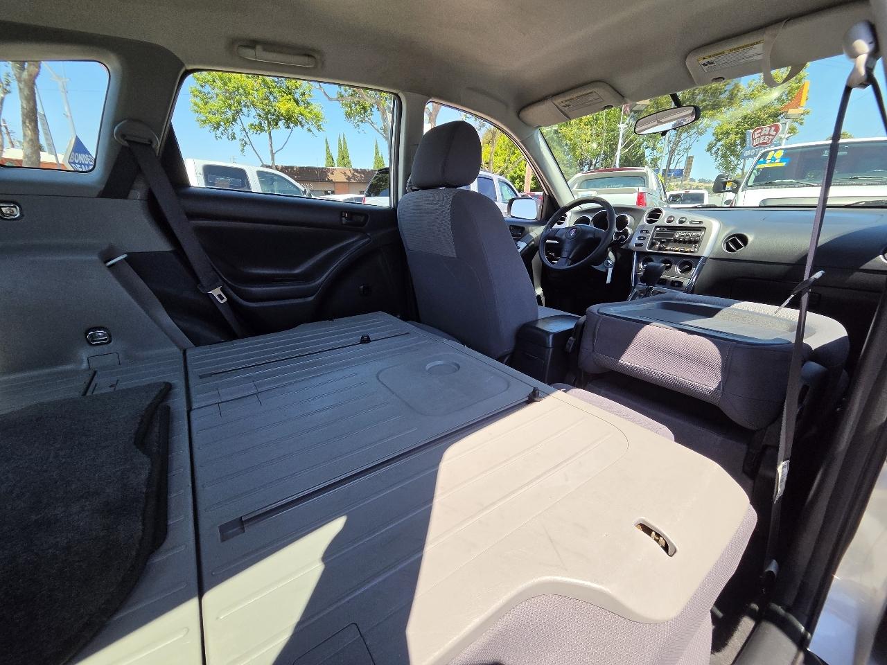 Pontiac Vibe  2005