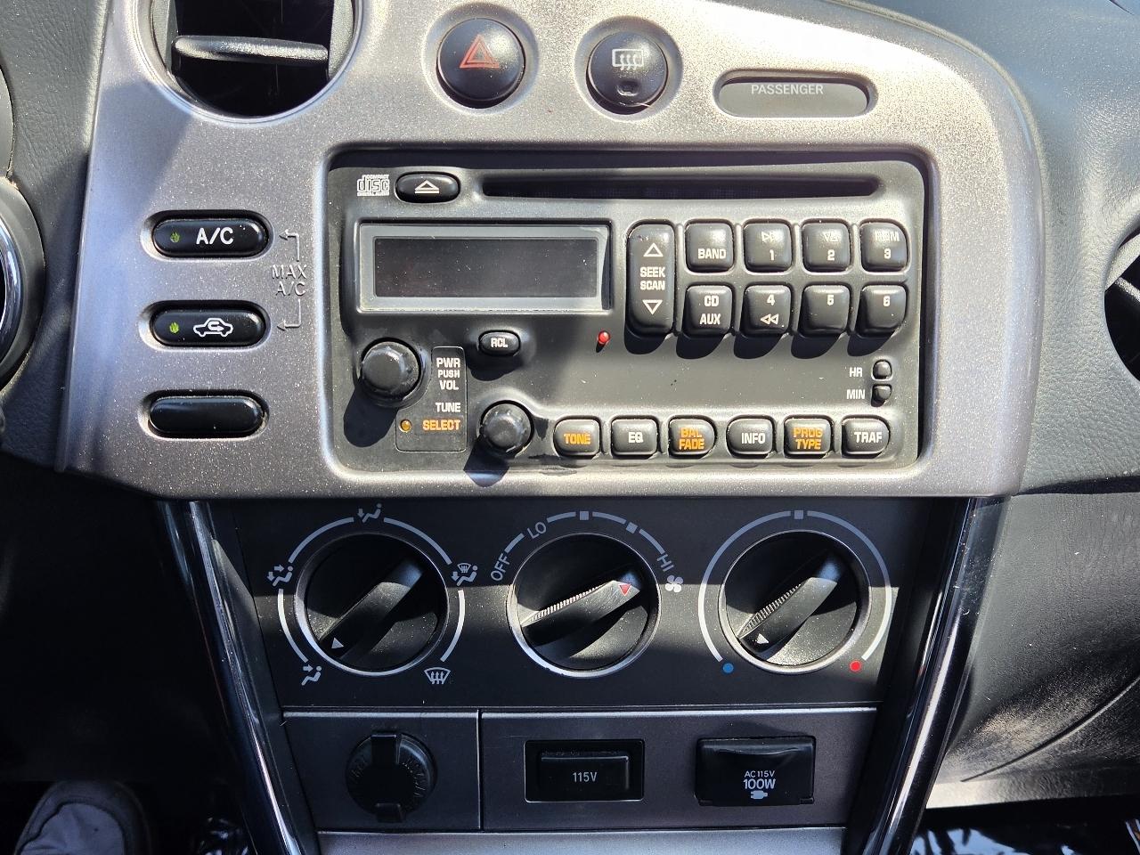 Pontiac Vibe  2005