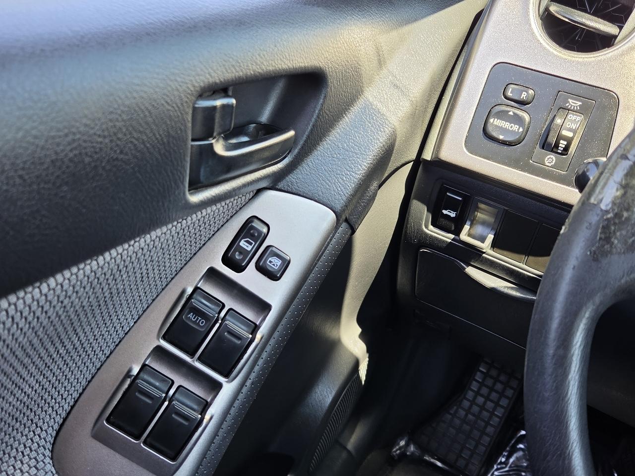 Pontiac Vibe  2005
