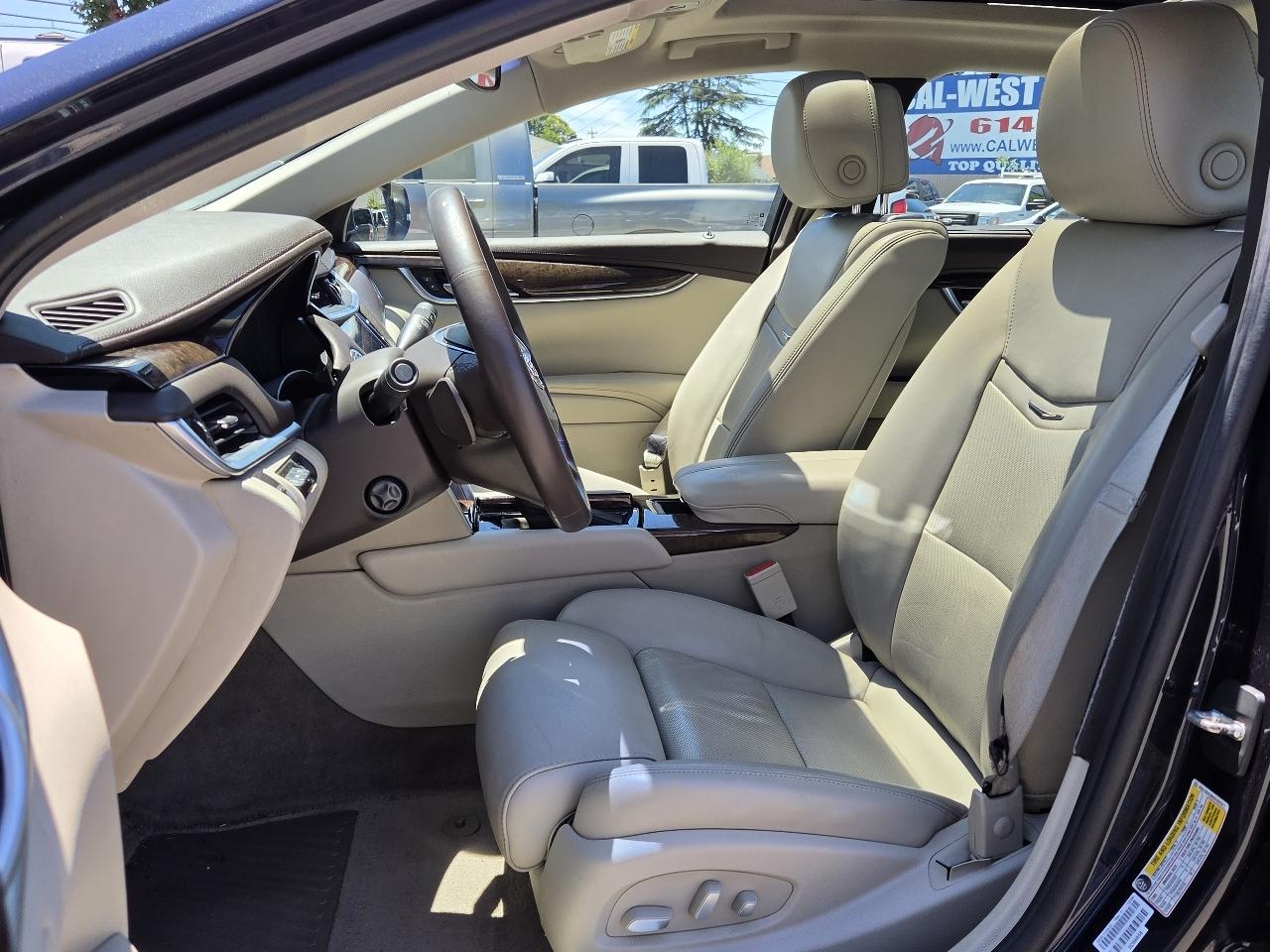 Cadillac XTS  2013