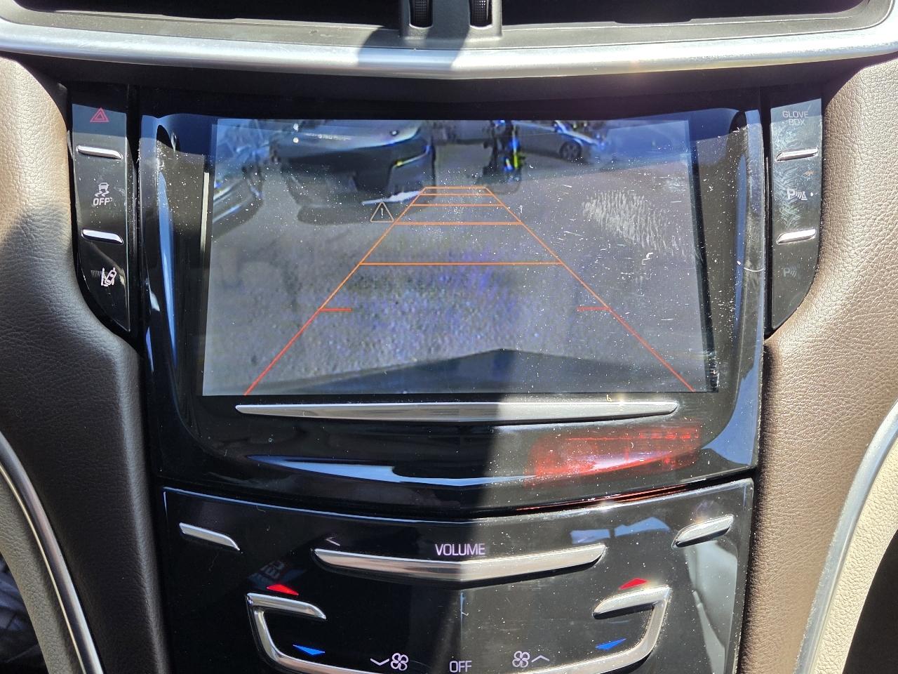 Cadillac XTS  2013