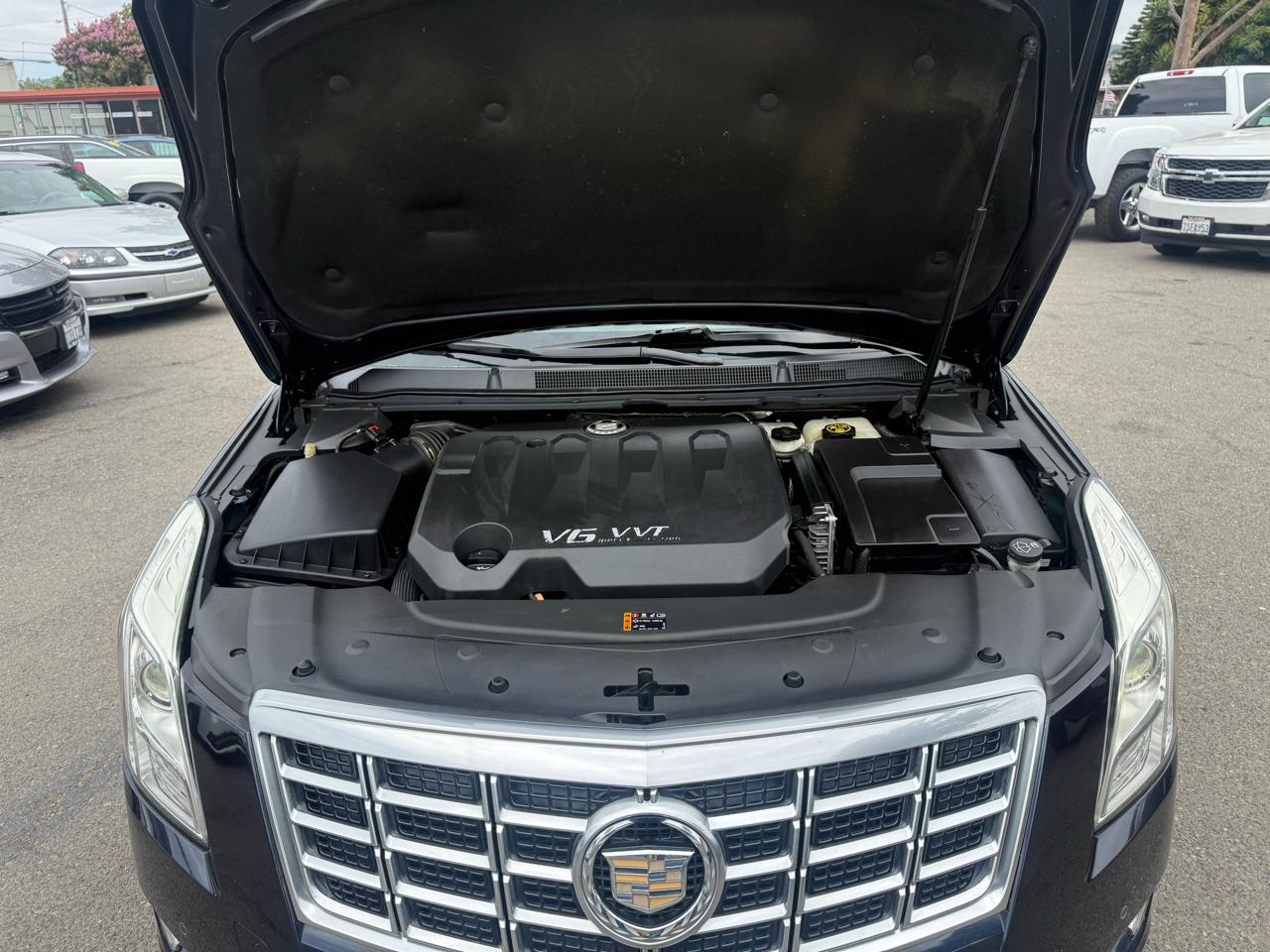 Cadillac XTS  2013