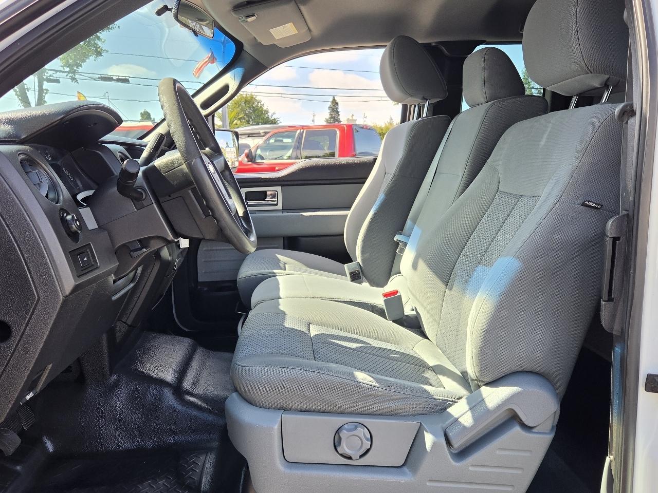 Ford F-150  2011