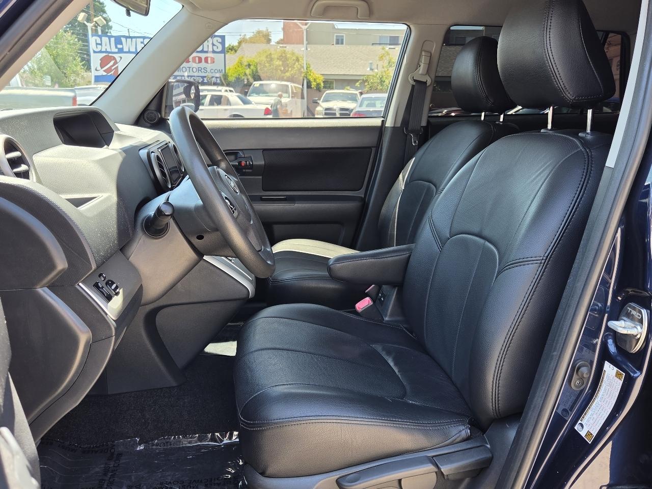 Scion xB  2008