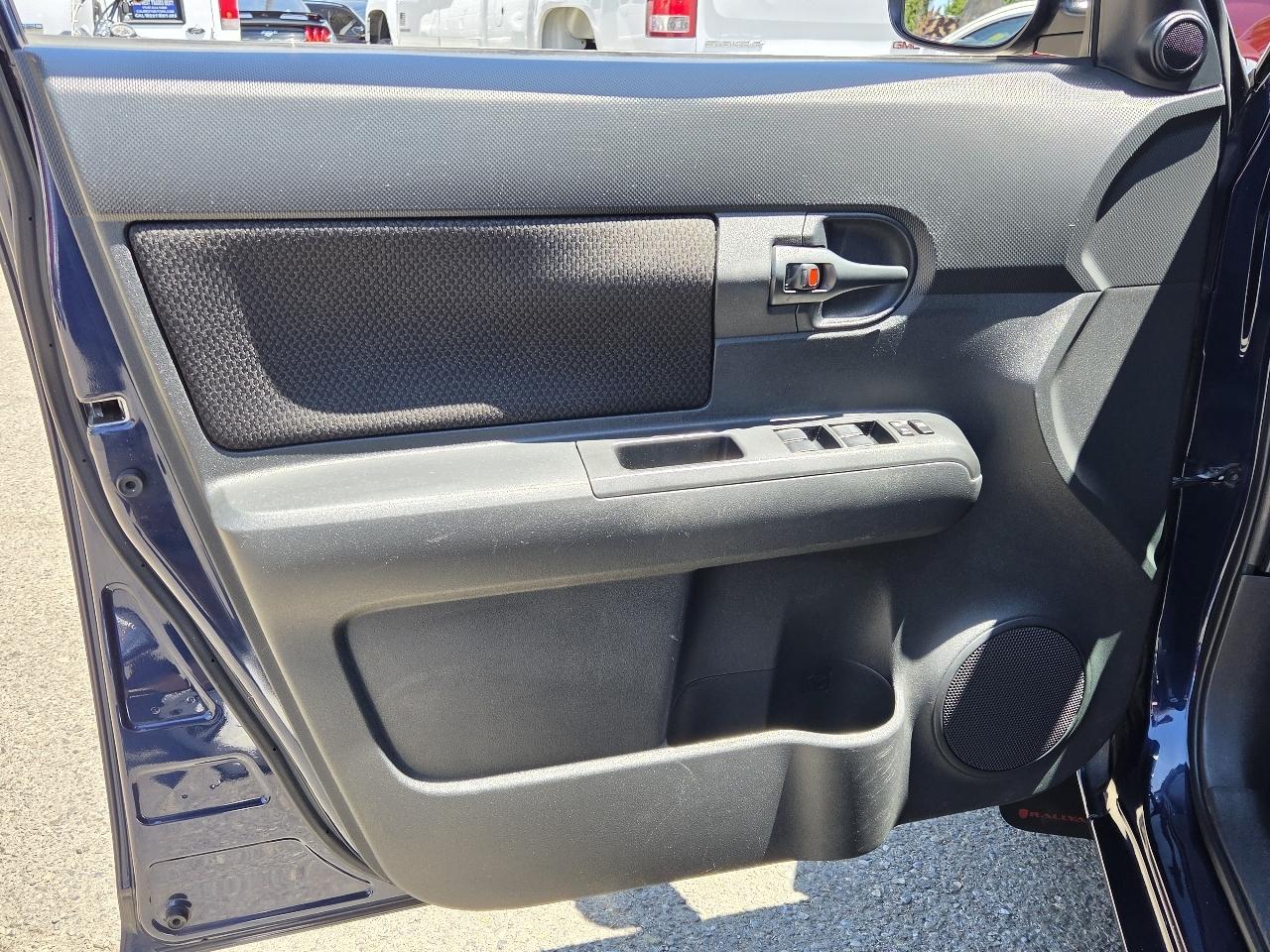 Scion xB  2008
