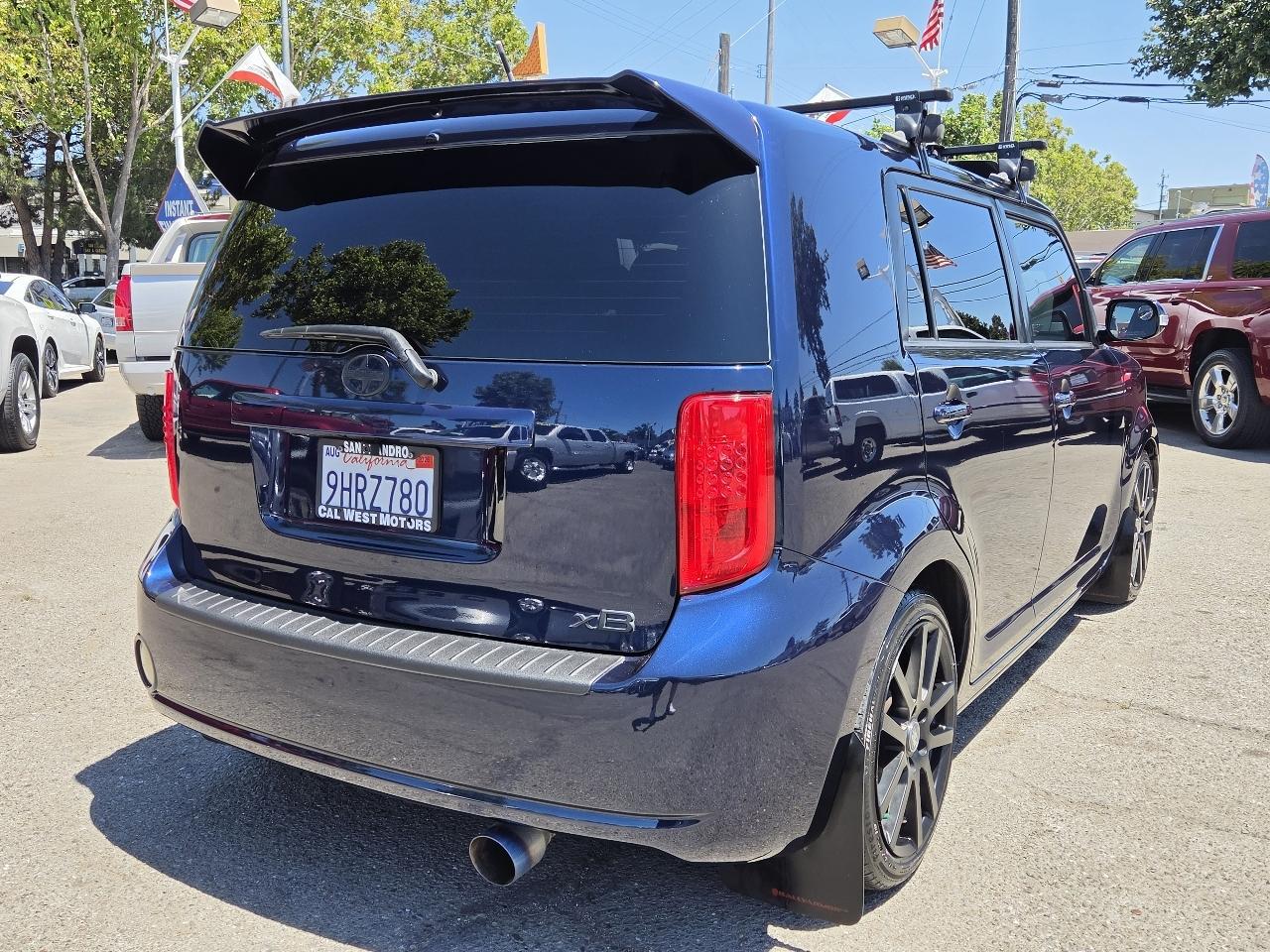 Scion xB  2008