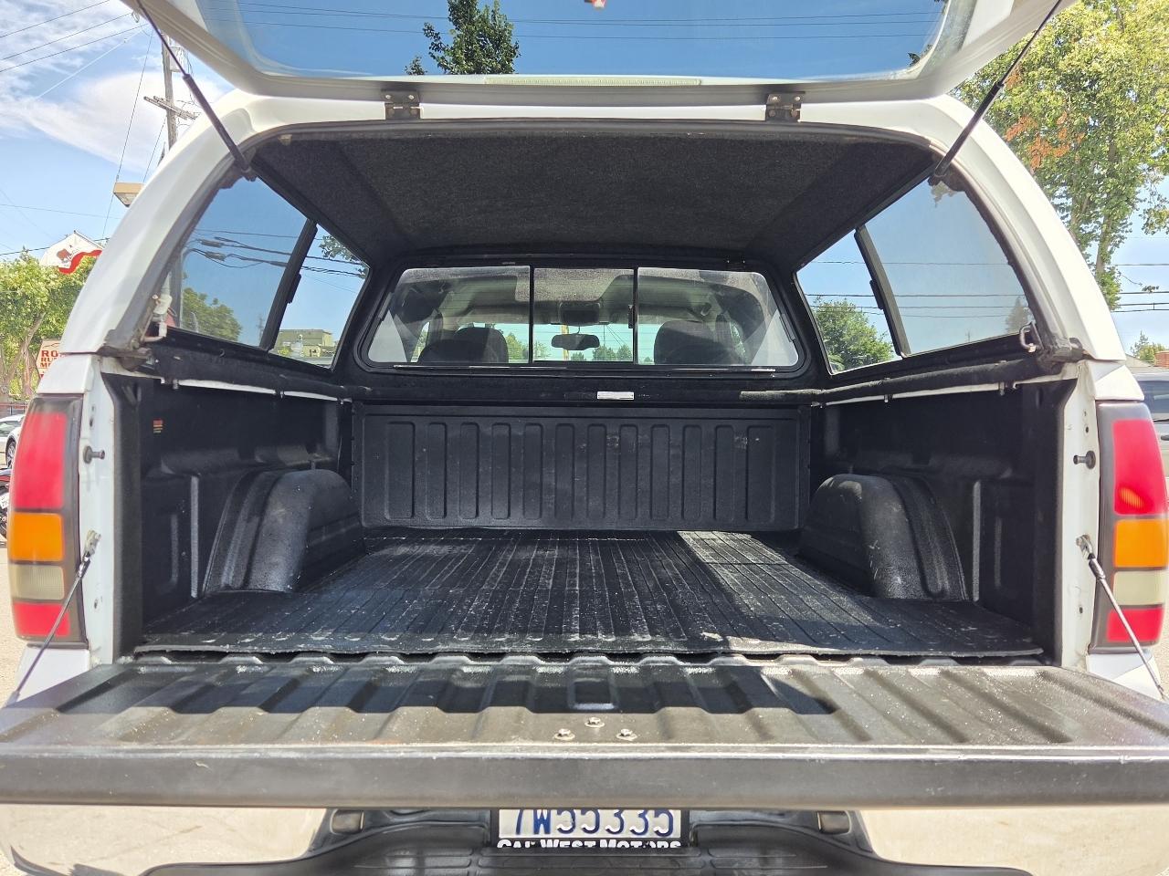 GMC Sierra 2500HD  2005