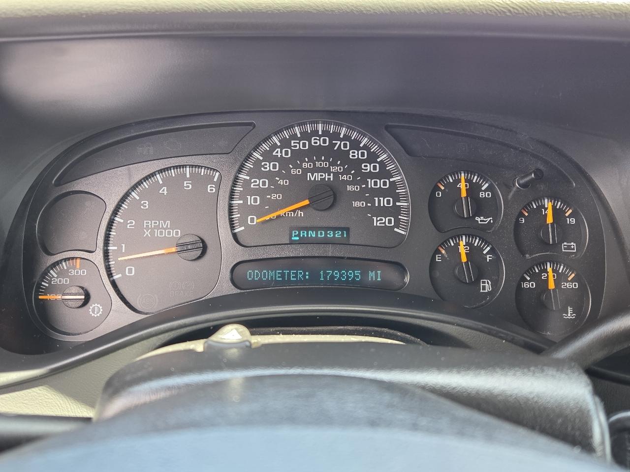 GMC Sierra 2500HD  2005