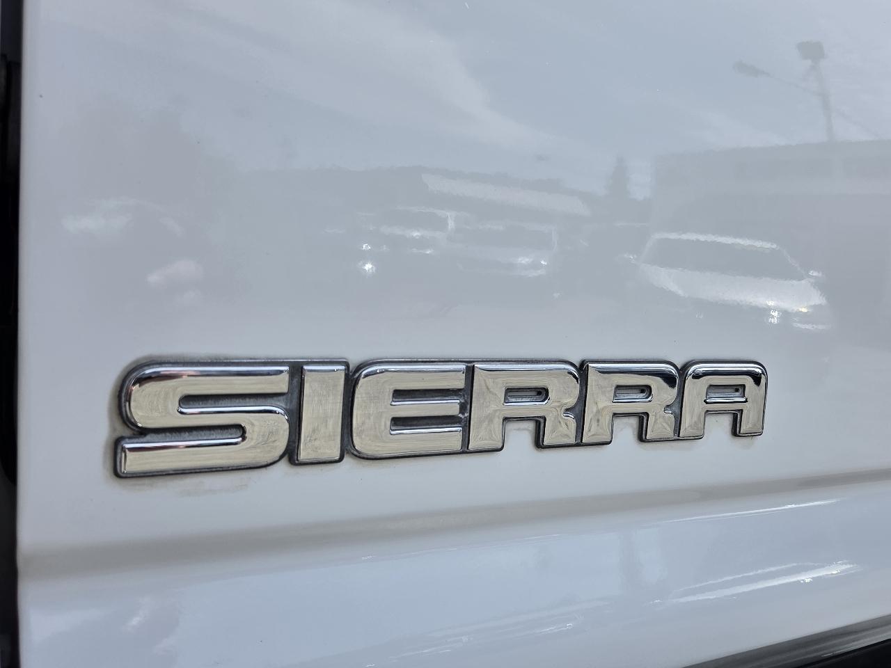 GMC Sierra 2500HD  2005