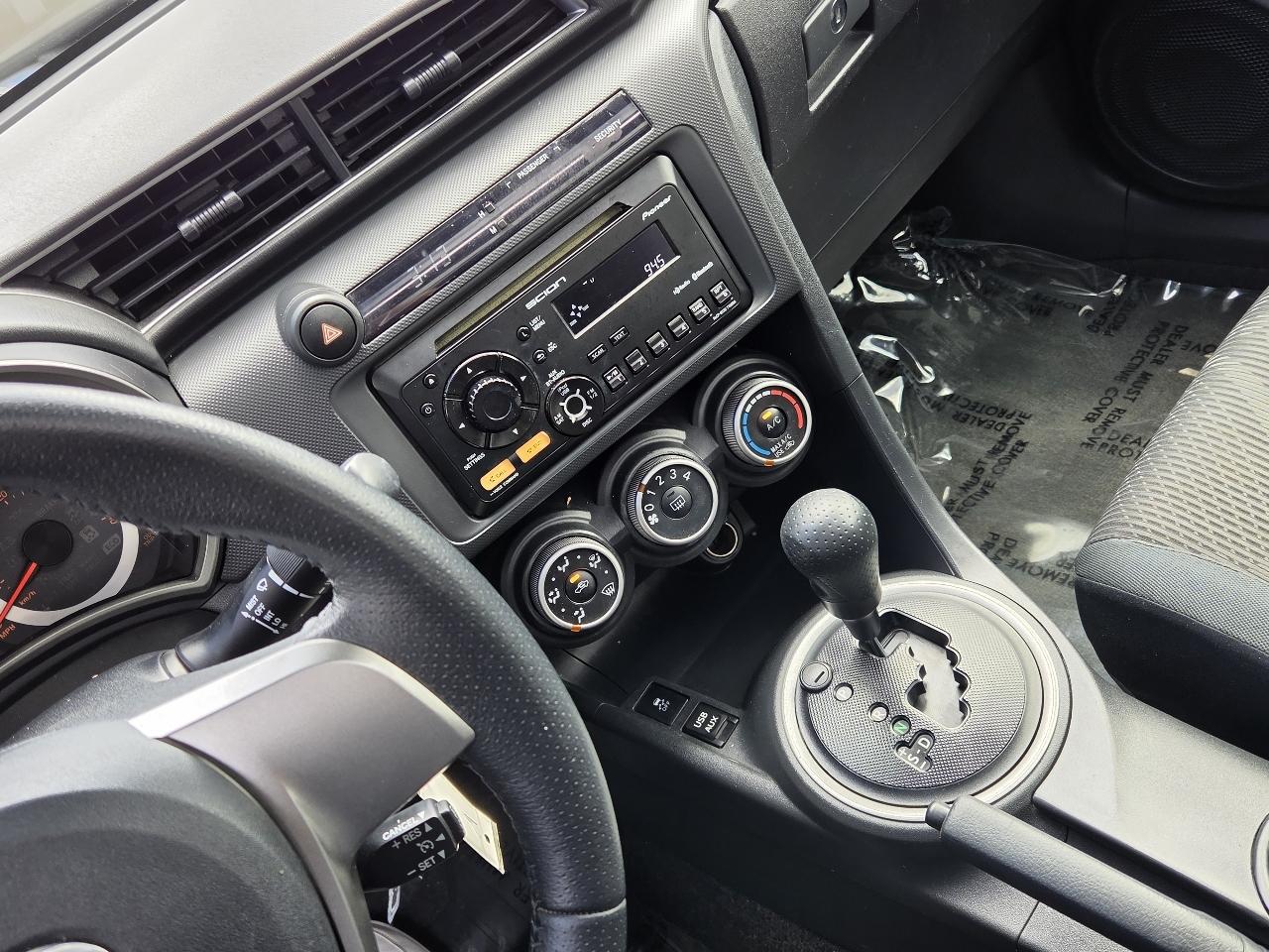 Scion tC  2013