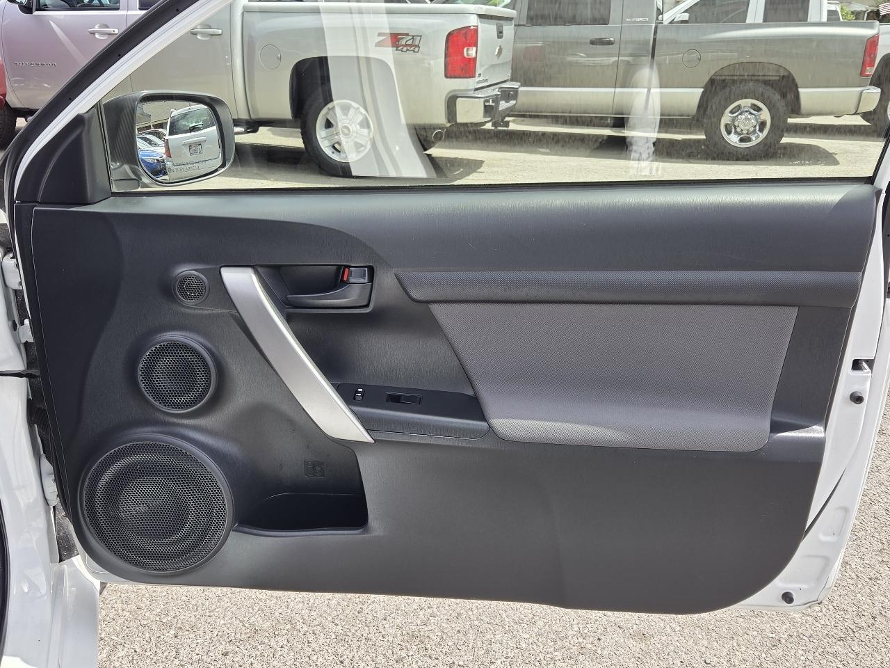 Scion tC  2013