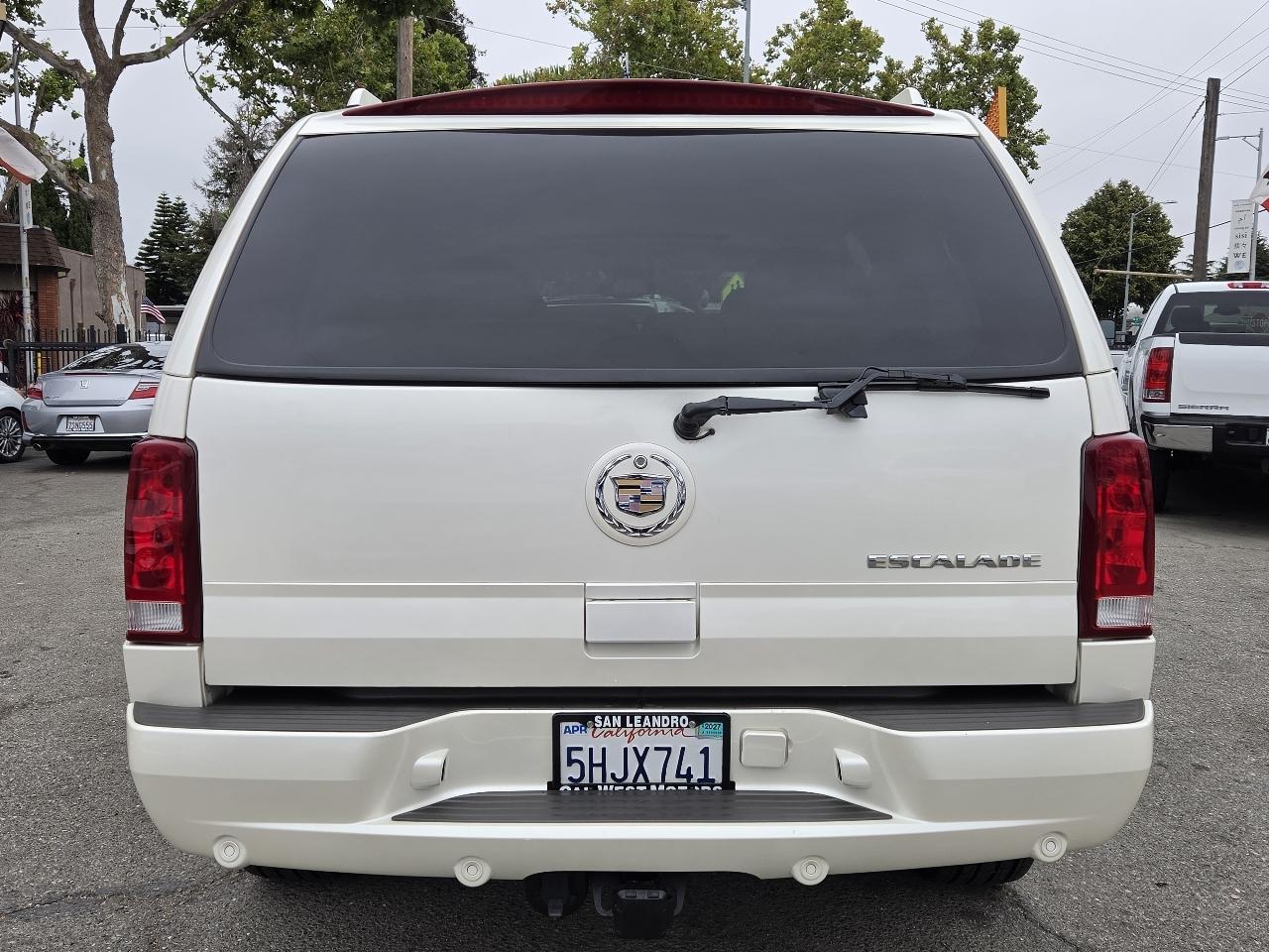 Cadillac Escalade  2004