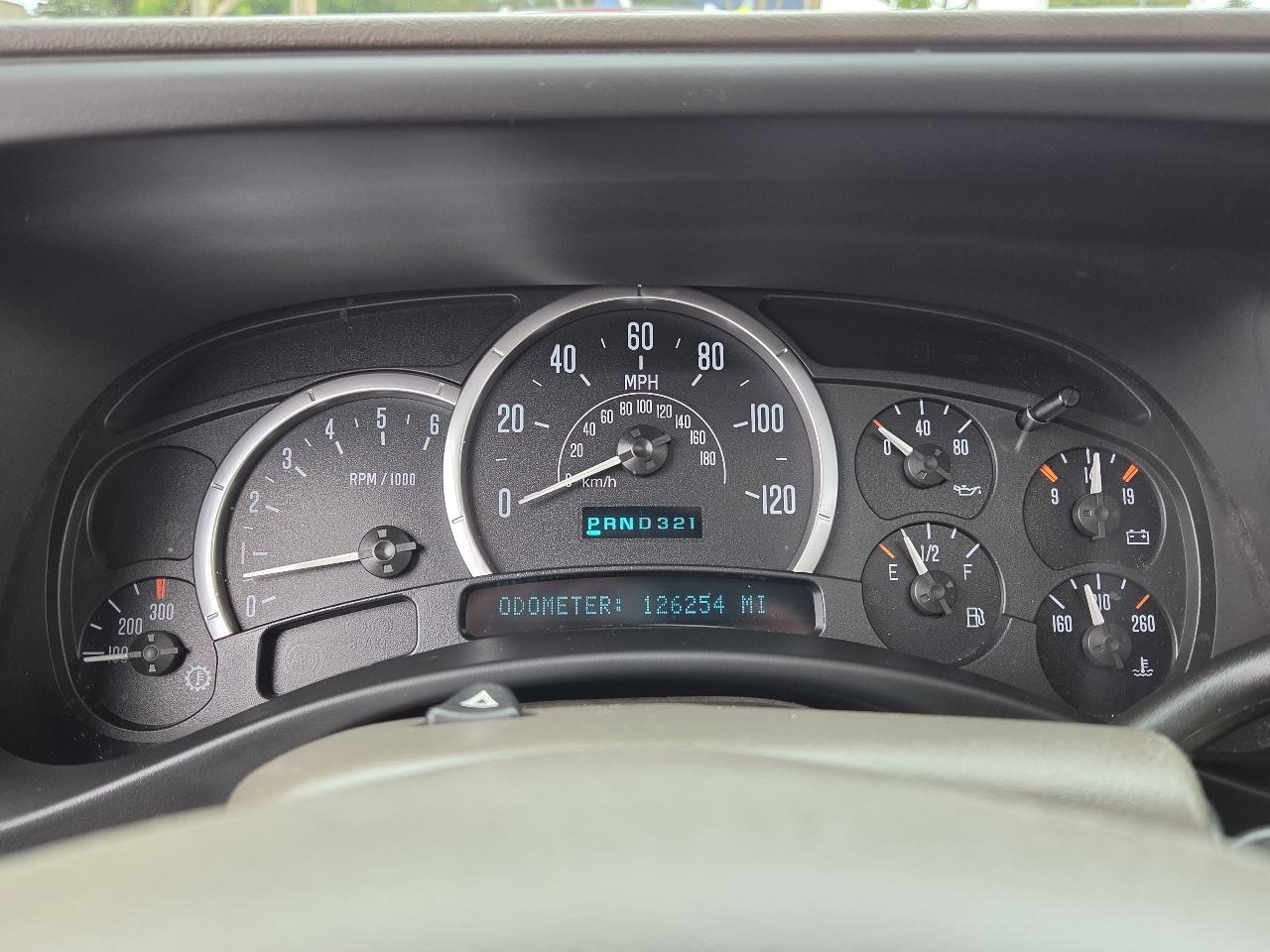 Cadillac Escalade  2004