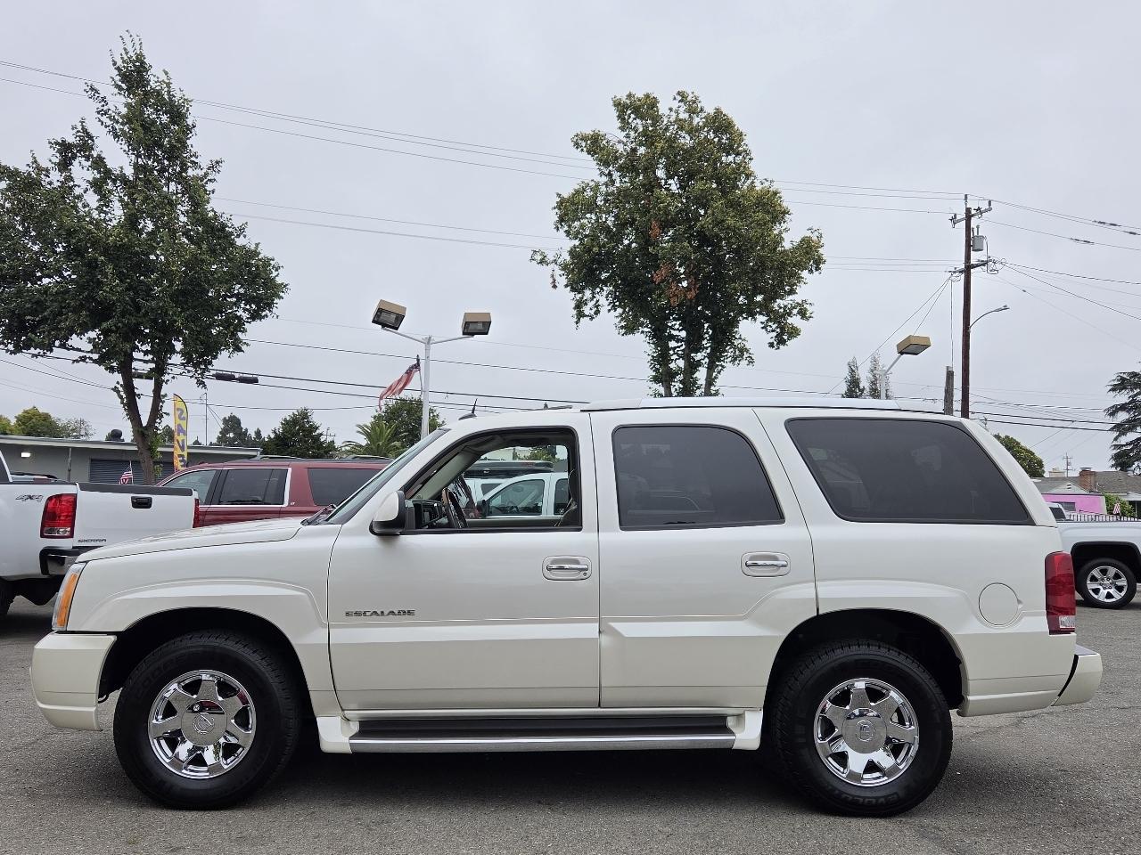 Cadillac Escalade  2004