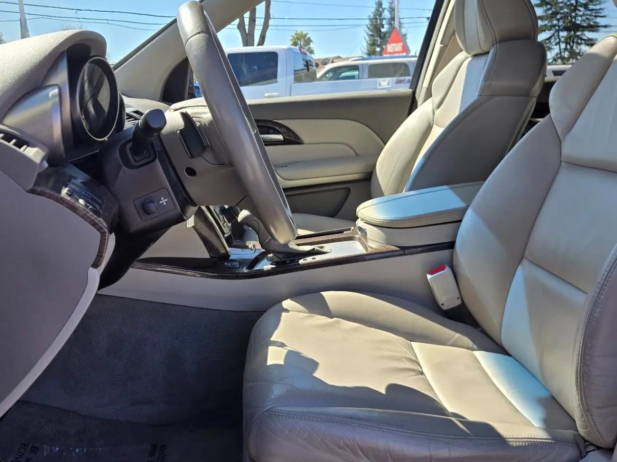 Acura MDX  2010