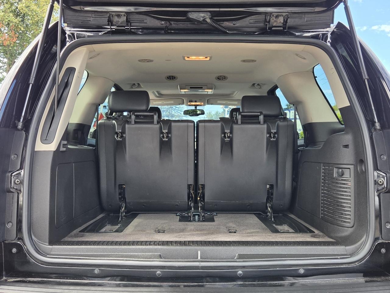 Chevrolet Tahoe  2010
