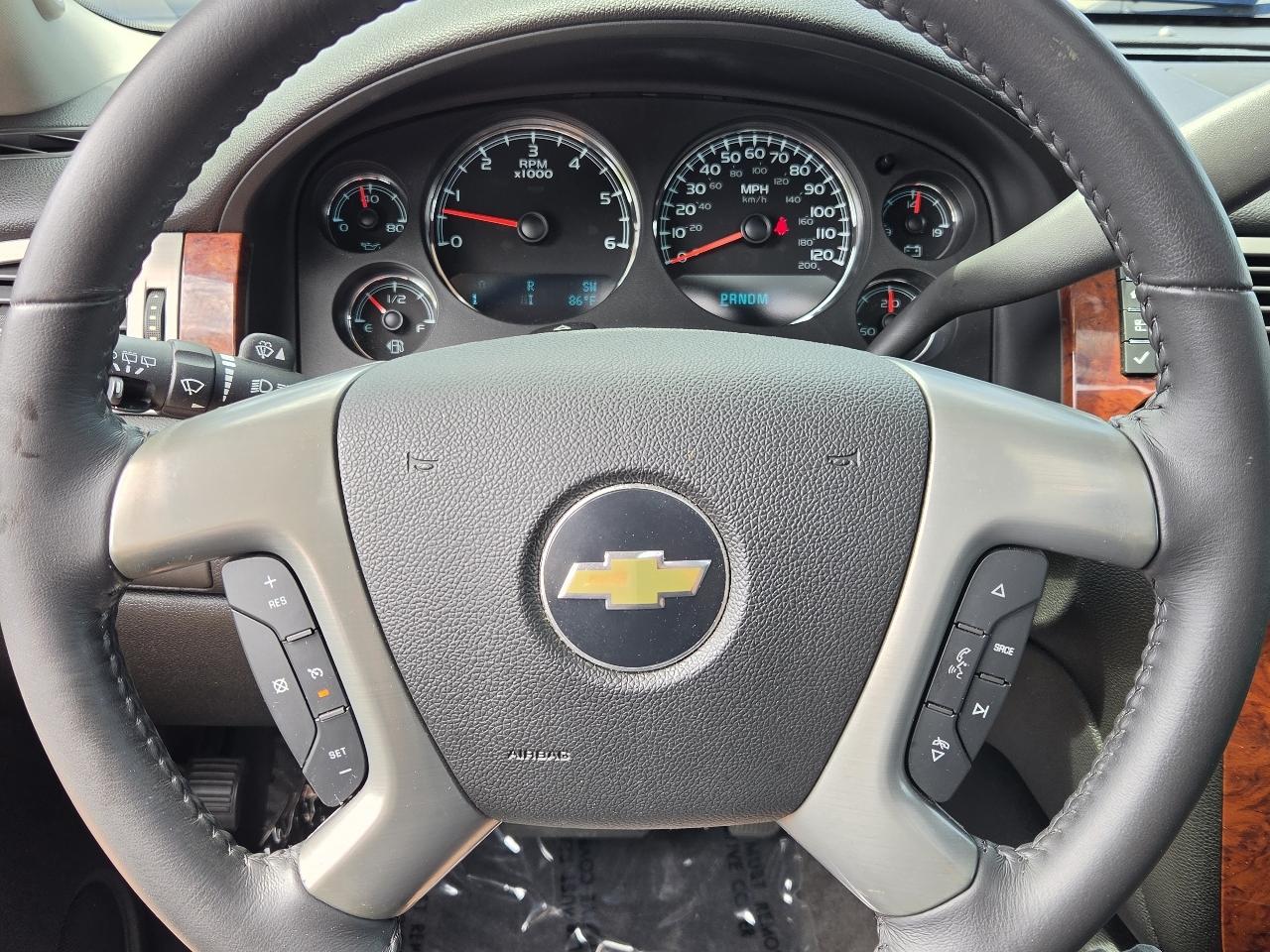 Chevrolet Tahoe  2010